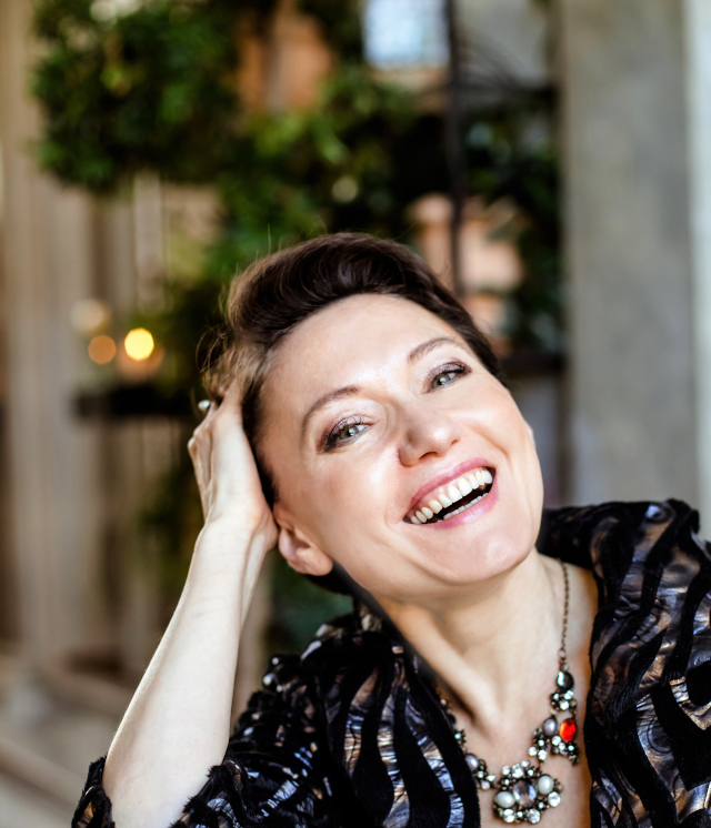 Tatiana kan synge alle genre. I Borup skal vi høre hende synge julesange.